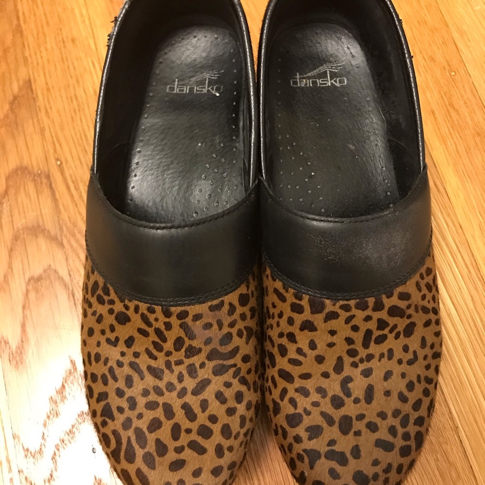 Dansko leopard clogs
